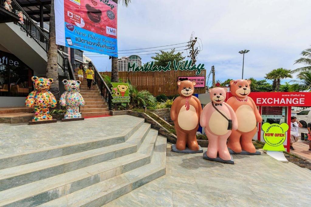 Oyo 1066 Encore Sea Side Pattaya Extérieur photo