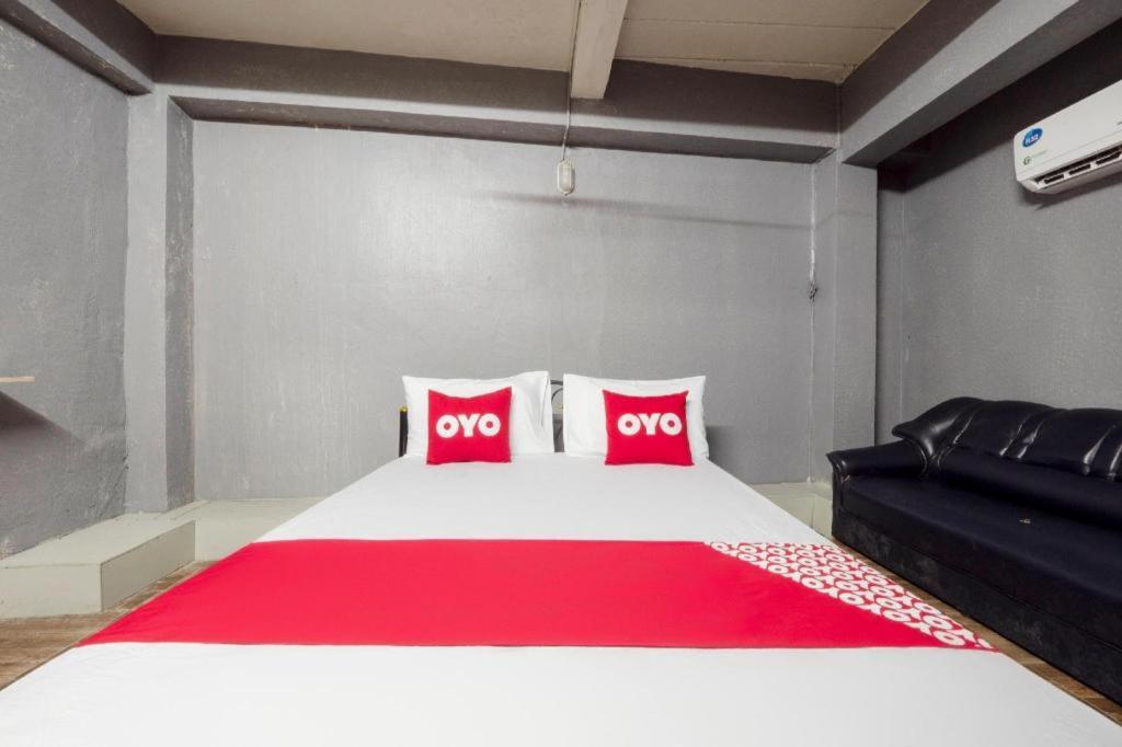Oyo 1066 Encore Sea Side Pattaya Extérieur photo