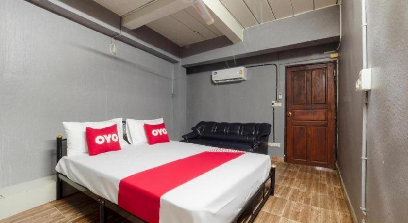 Oyo 1066 Encore Sea Side Pattaya Extérieur photo