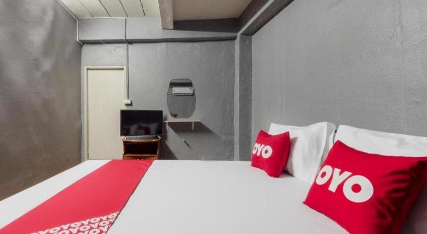 Oyo 1066 Encore Sea Side Pattaya Extérieur photo